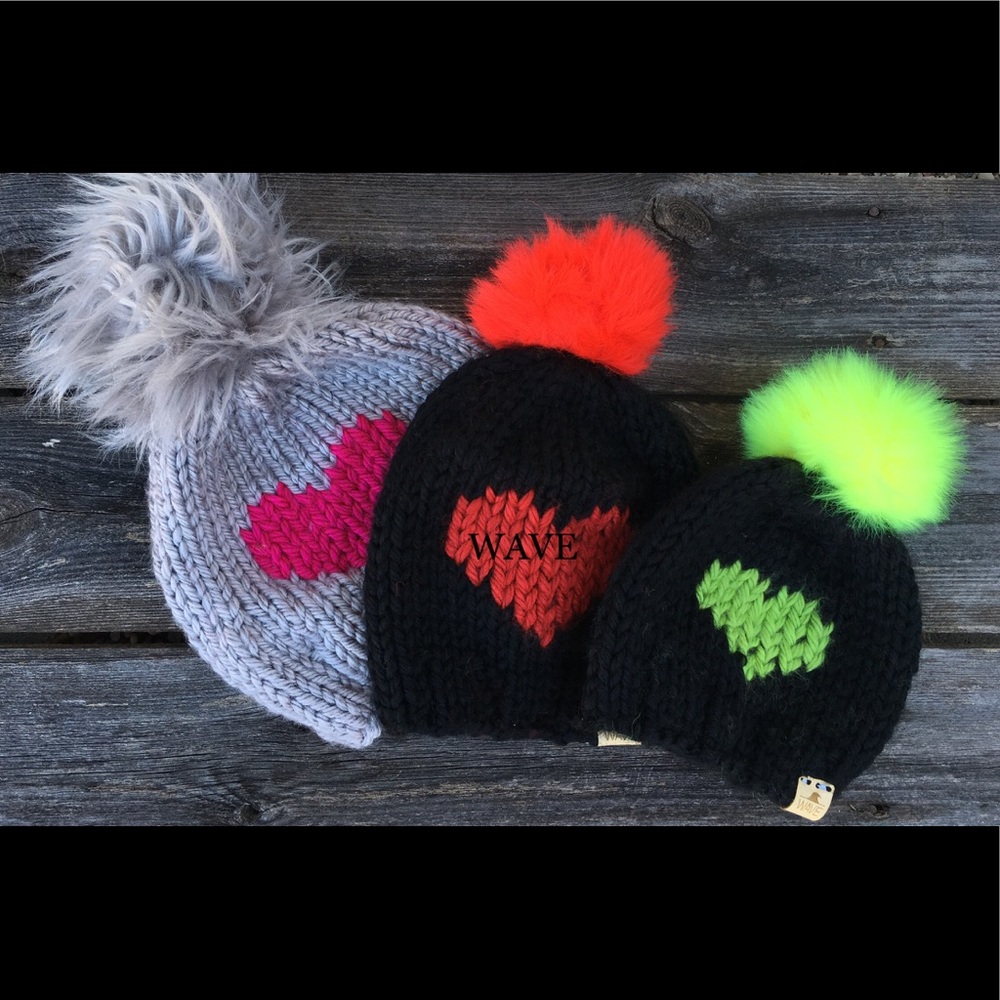 hand knit beanies with big heart♥️ & faux fur poms